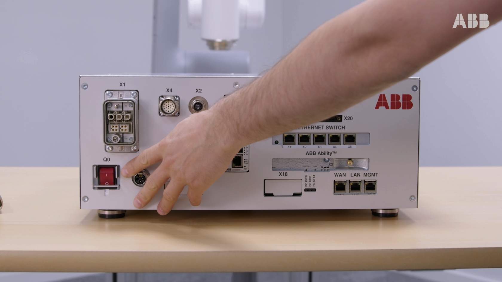 OmniCore 安全接线细节